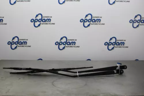 Ruitenwisserarm voor-7877137