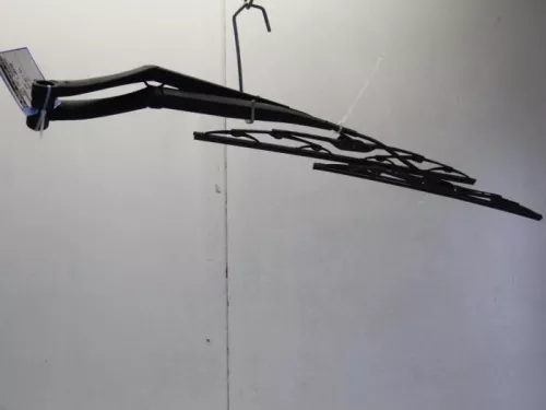 Ruitenwisserarm voor-7861931