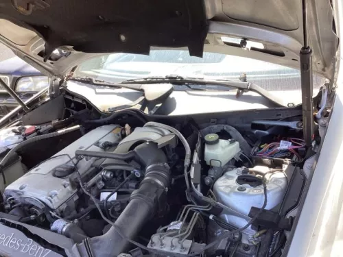 Ruitenwisserarm voor-8228491