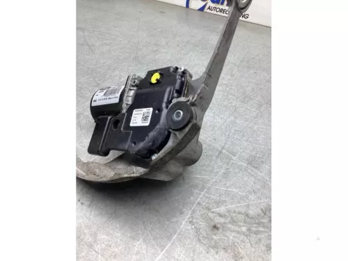 Ruitenwissermotor voor-8146356 (21741763)