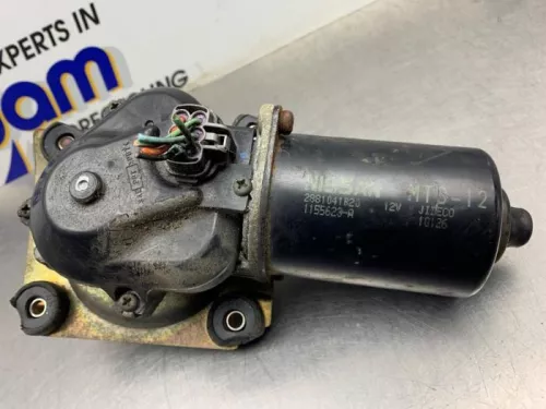 Ruitenwissermotor voor-8251398 (21505687)