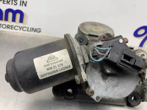 Ruitenwissermotor voor-8305516 (22350996)
