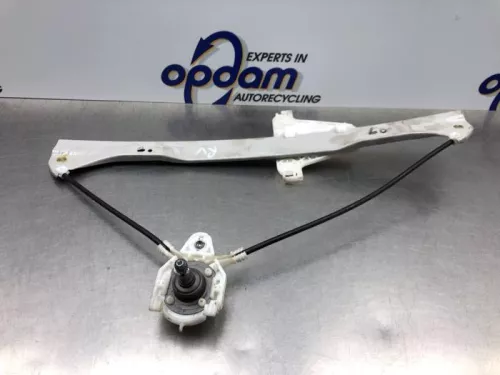 Ruitmechaniek 2Deurs rechts-voor-8204813