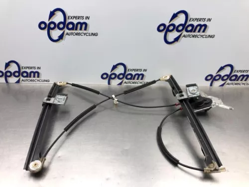 Ruitmechaniek 2Deurs rechts-voor-8206884