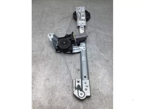 Ruitmechaniek 4Deurs rechts-voor-8151005