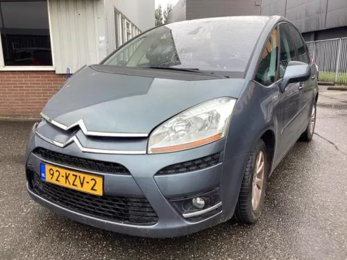 Scherm links-voor-8195532 (21057191)