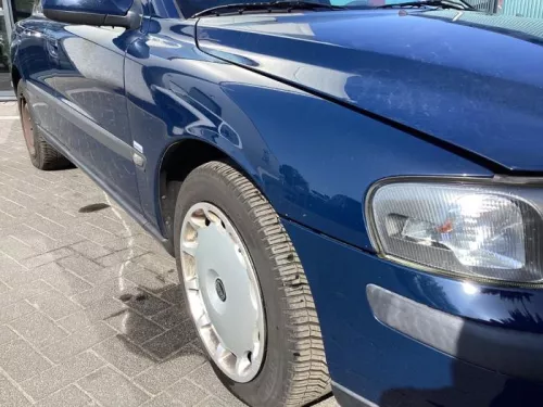 Scherm rechts-voor-7740446 (16834373)