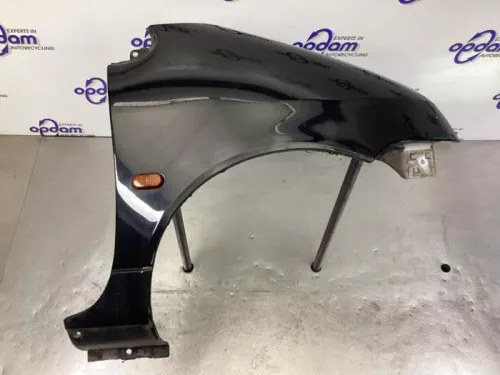 Scherm rechts-voor-8225607