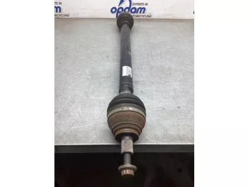 Aandrijfas rechts-voor Volkswagen 5q0407272dk rnu