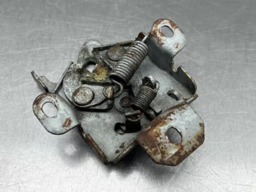 Slotmechaniek Motorkap-8290905 (22606801)