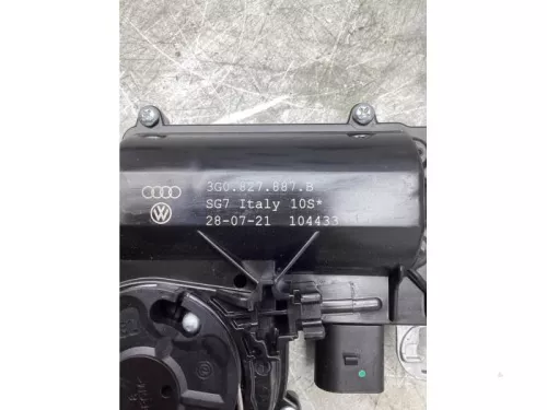 Sluithulpmotor achterklep-8029563 (20283430)
