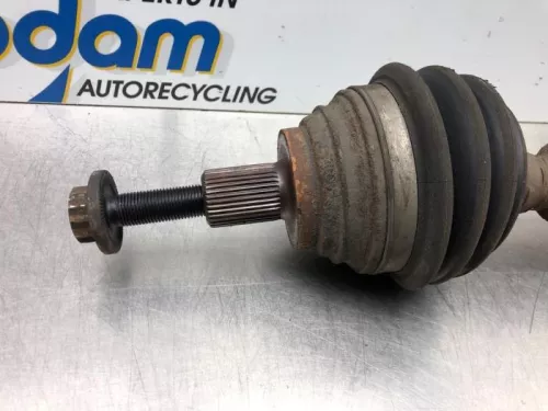 Aandrijfas rechts-voor Volkswagen  hbm