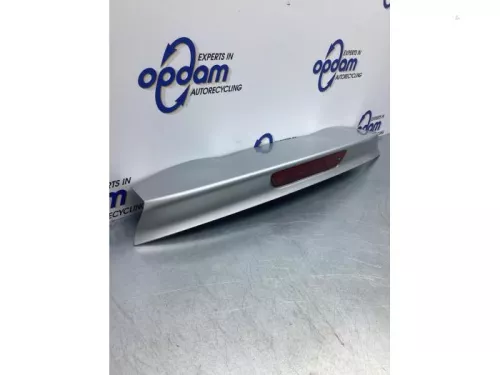 Spoiler-7716950 (16991110)