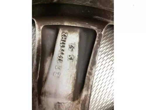 Sportvelgenset + banden-8163393 (21144966)