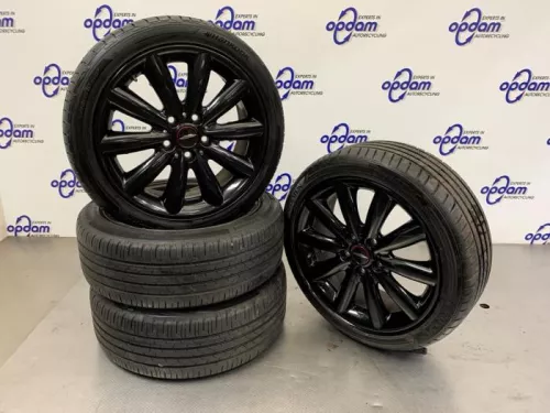 Sportvelgenset + banden-8287203