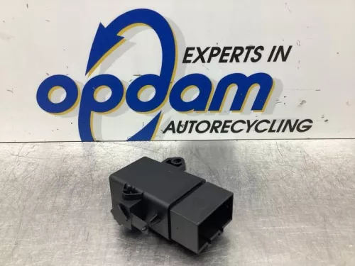 Stoelverwarmings module-7577029 (17497864)