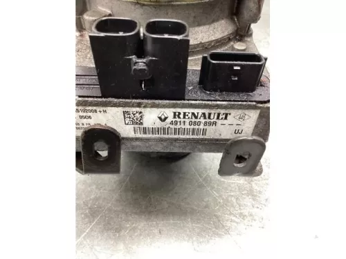 Stuurbekrachtiging Pomp-8137695 (21473144)