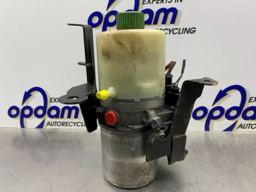Stuurbekrachtiging Pomp-8248870 (21511486)