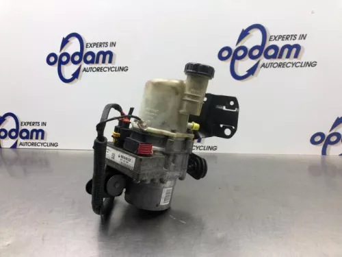 Stuurbekrachtiging Pomp-8231586 (21441498)