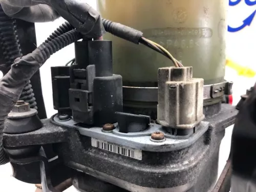 Stuurbekrachtiging Pomp-8173597 (20671681)