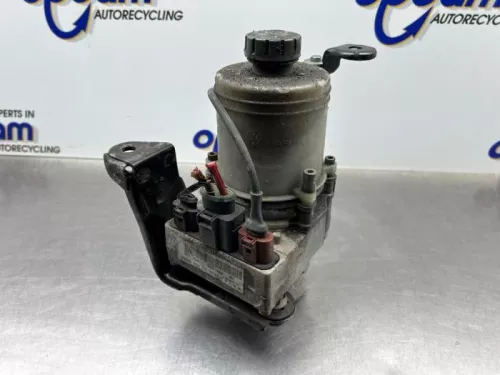 Stuurbekrachtiging Pomp-8303067 (22317322)