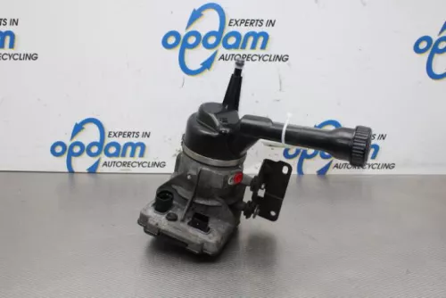 Stuurbekrachtiging Pomp-7590634 (16299247)