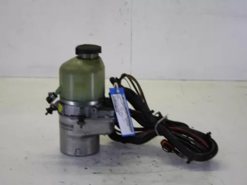 Stuurbekrachtiging Pomp-7882242 (10277333)