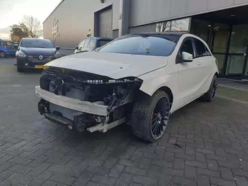 Stuurhuis Bekrachtigd-7858053