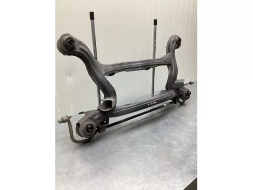 Subframe-7852033 (17169261)