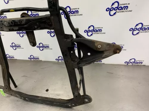 Subframe-8150924 (20960060)