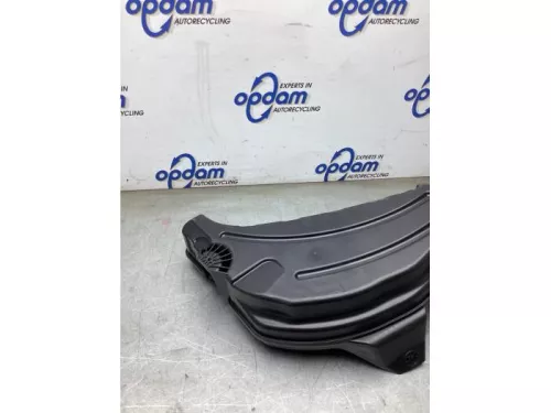 Subwoofer-8243778 (22448294)