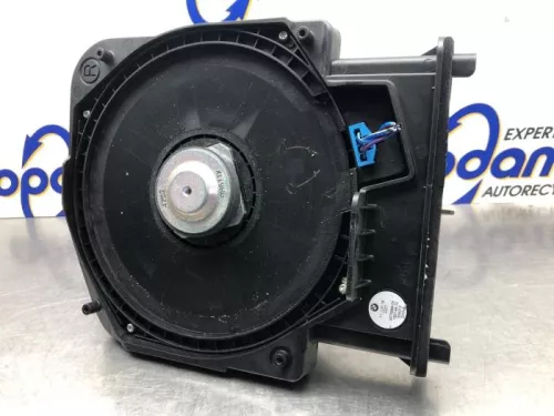 Subwoofer-8102585 (21044648)