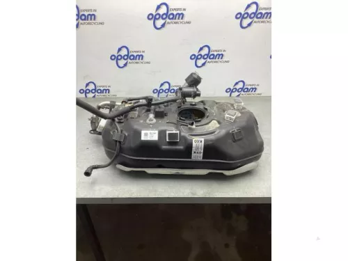 Tank-8192977