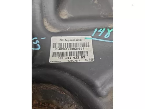 Tank-8192634 (22214366)