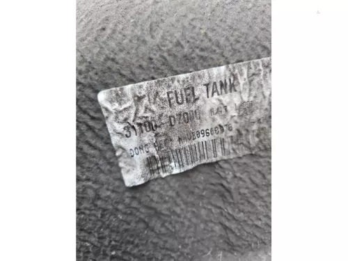 Tank-8253942 (22569315)