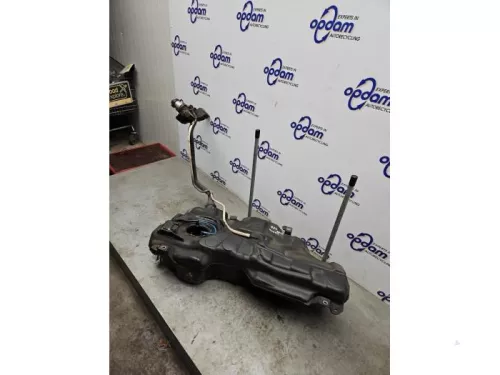Tank-8252642 (21868156)