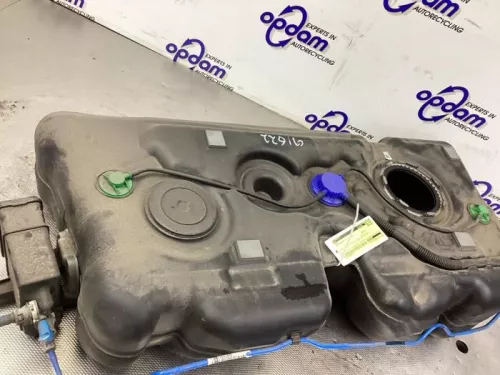 Tank-8224794 (22357519)