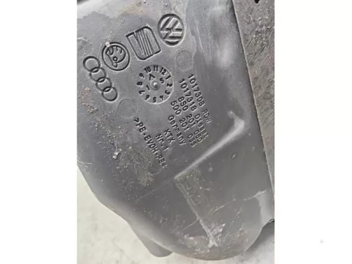 Tank-8247877 (22256009)