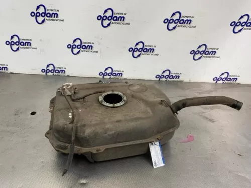Tank-8317056 (22528766)
