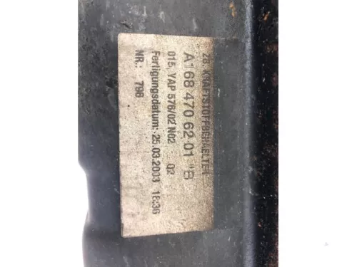 Tank-8063539 (19033174)