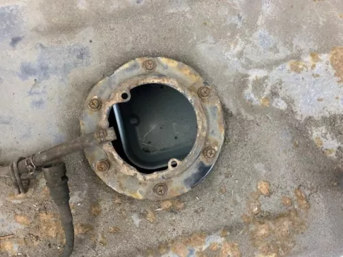 Tank-8310883 (22449131)