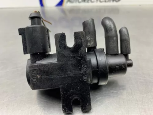 Vacuum ventiel-8252843 (21545222)