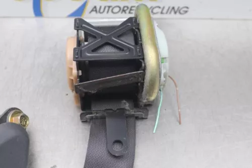 Veiligheidsgordel rechts-voor-7876866