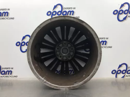 Velg-8160979 (20924090)