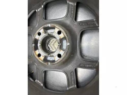Velg-8228052 (21847044)