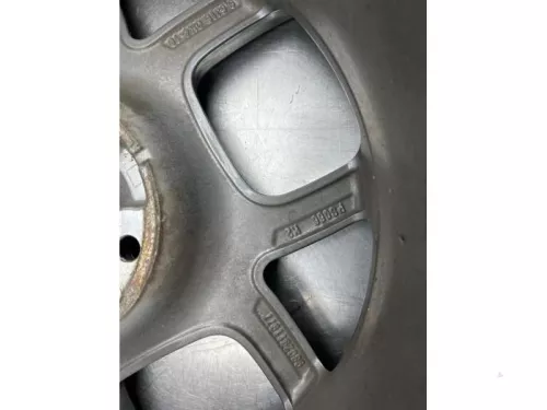 Velg-8228052 (21847044)