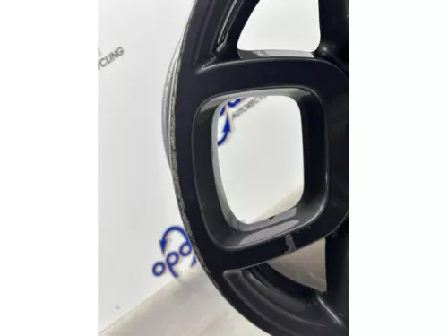 Velg-8228052 (21847044)