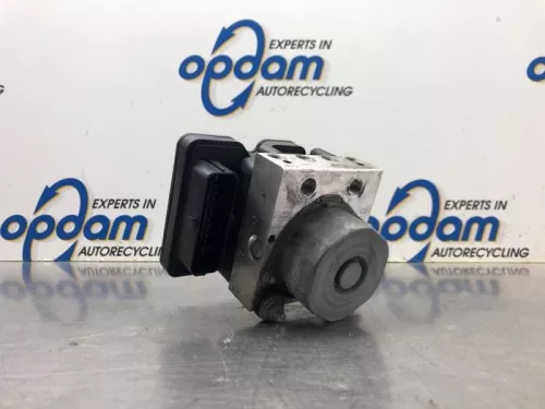 ABS Pomp-8031645