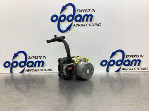 ABS Pomp-6747991