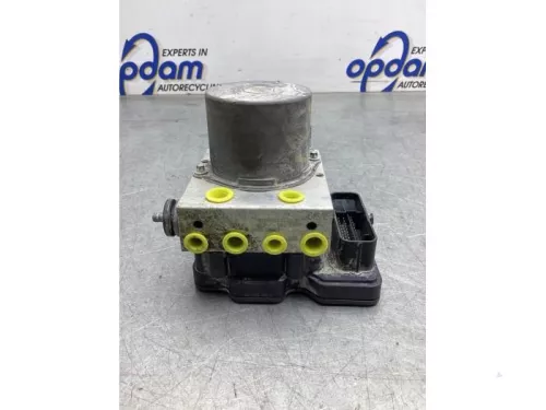 ABS Pomp-7473098